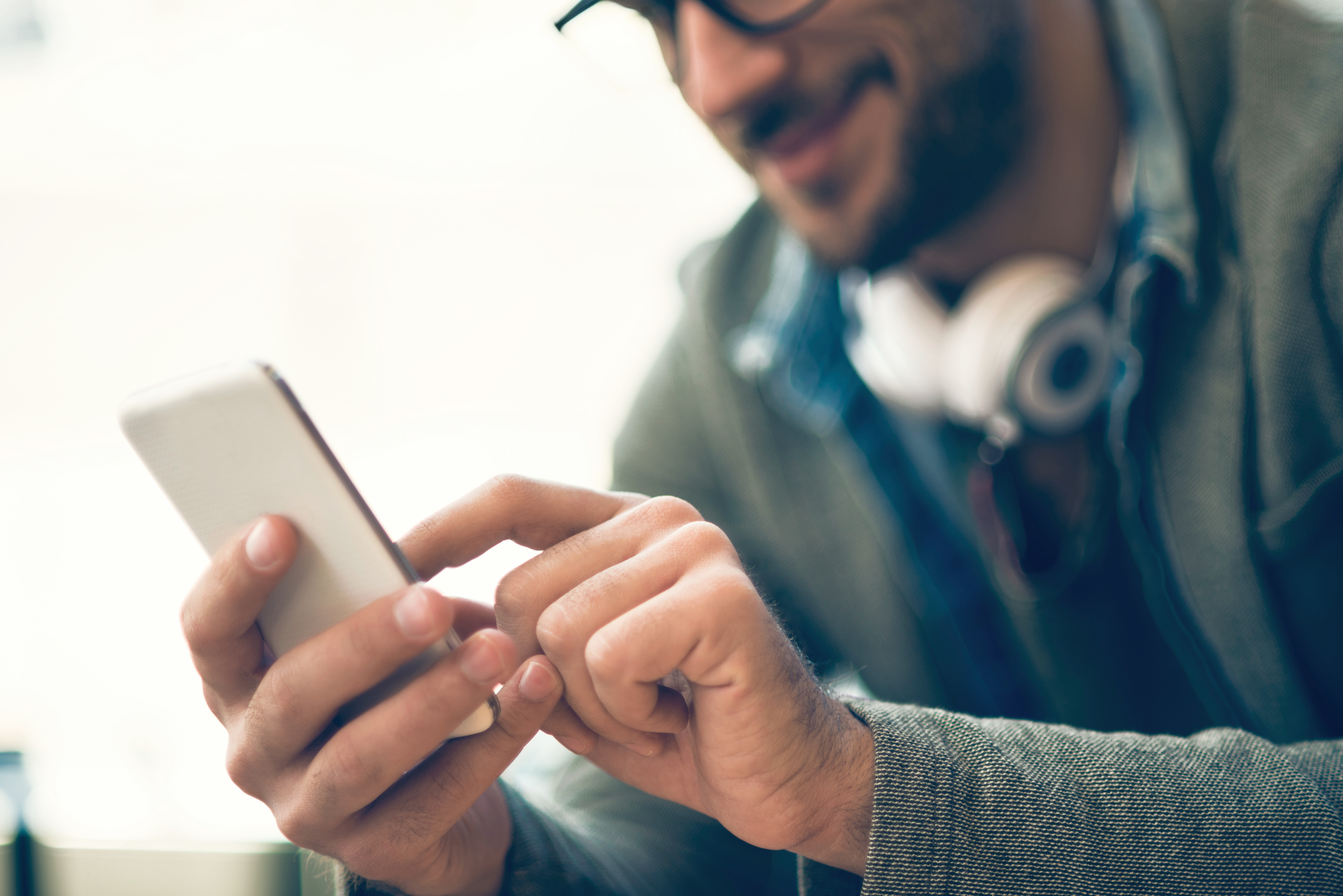 Man using an app